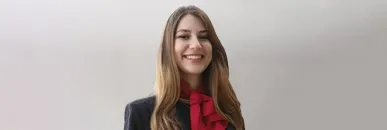 NİDA KÖMÜRCÜ