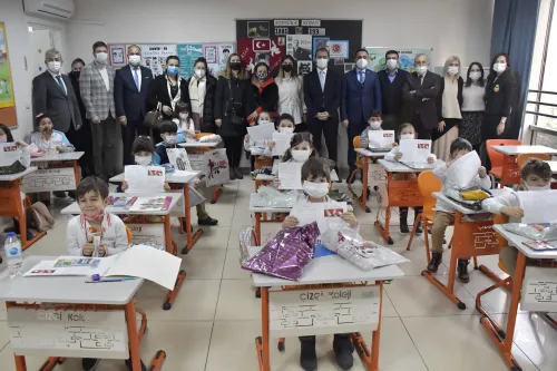 Başkan Erdoğan, Öğrencilerin Karne Heyecanına Ortak Oldu - Fotoğraf 2