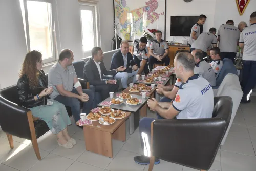 Başkan Erdoğan’dan İtfaiye Haftasında Anlamlı Ziyaret - Fotoğraf 1